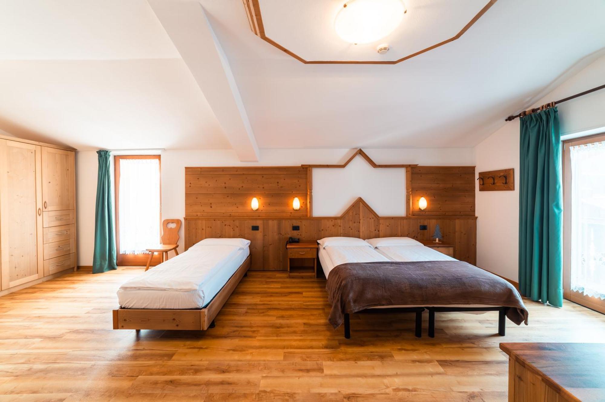 Hotel Gruppo Brenta Andalo Camera foto