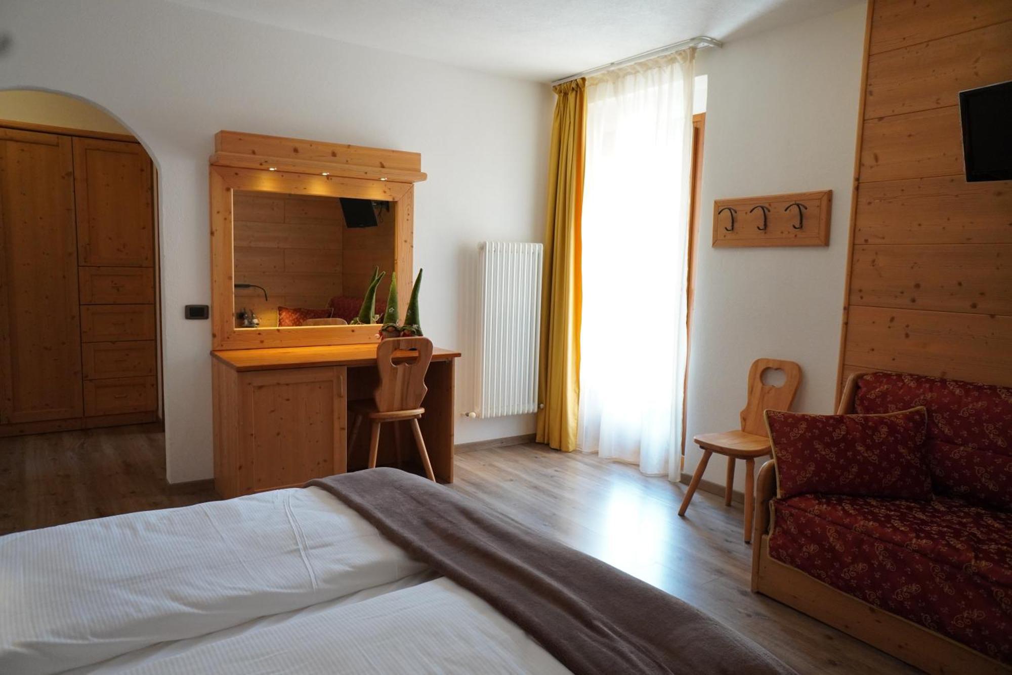 Hotel Gruppo Brenta Andalo Camera foto